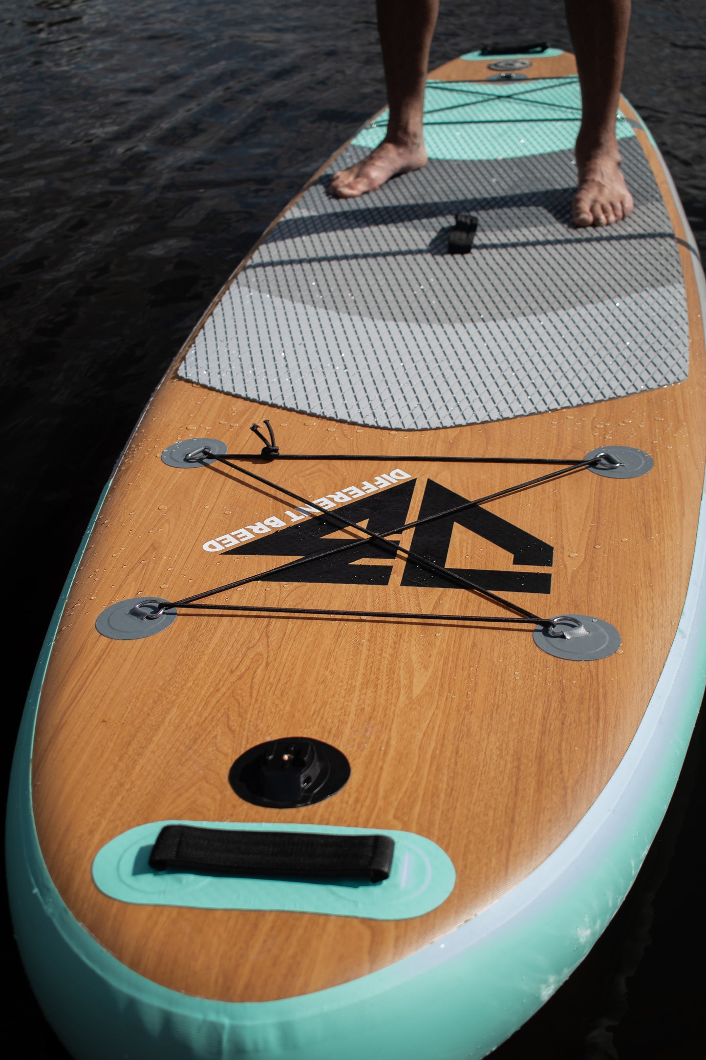 South Forest 10'6"x 32" Inflatable Paddleboard