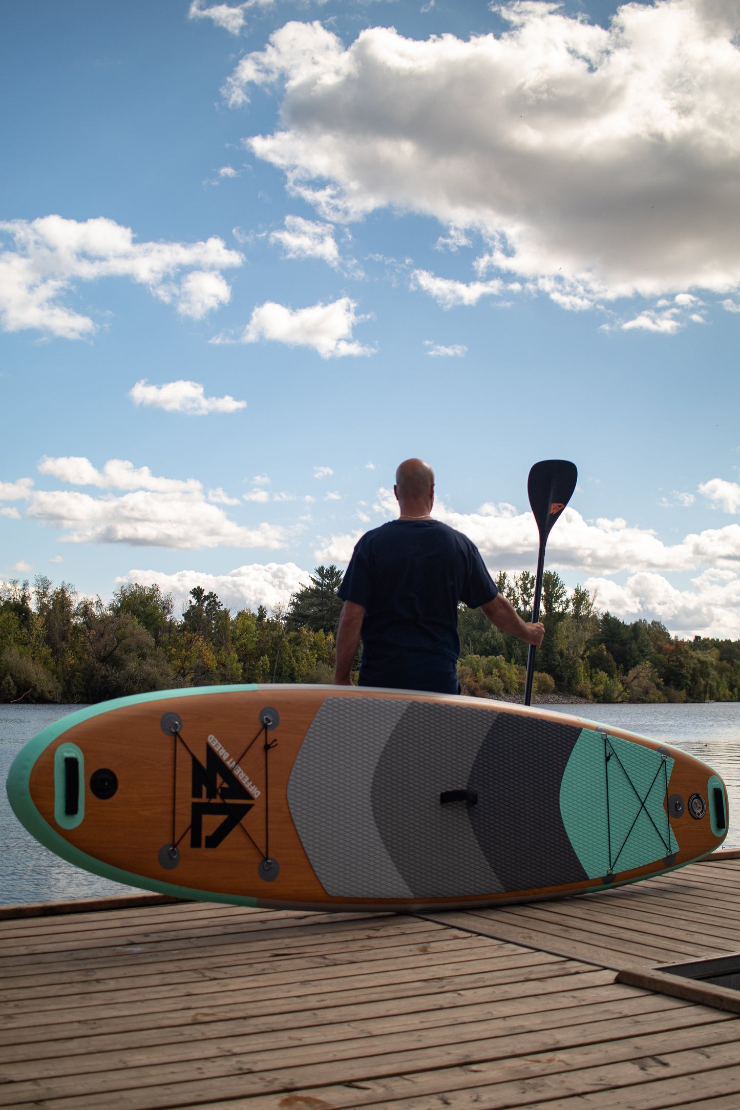 South Forest 10'6"x 32" Inflatable Paddleboard
