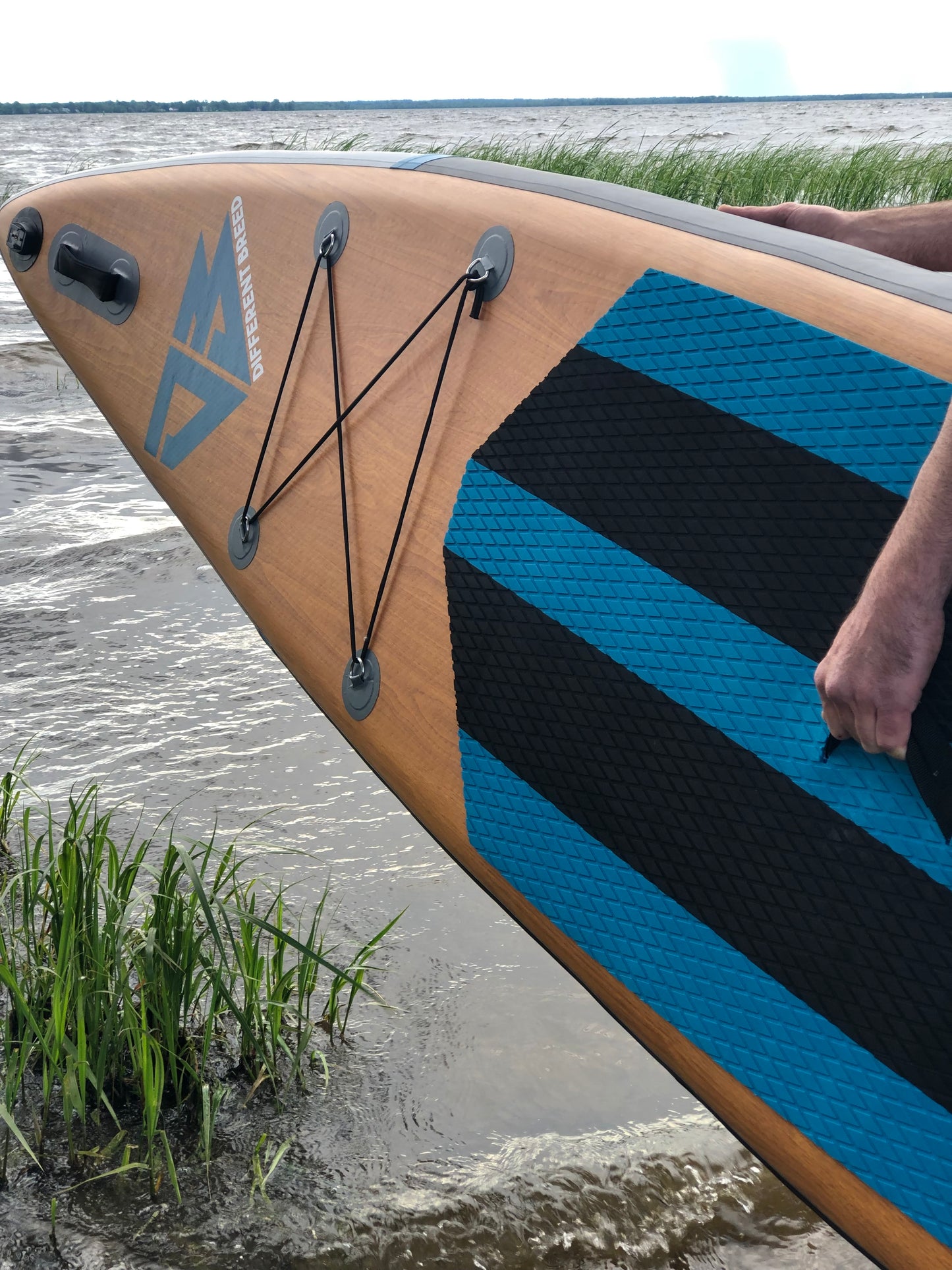 South Forest 12'6"x30" Inflatable Paddleboard